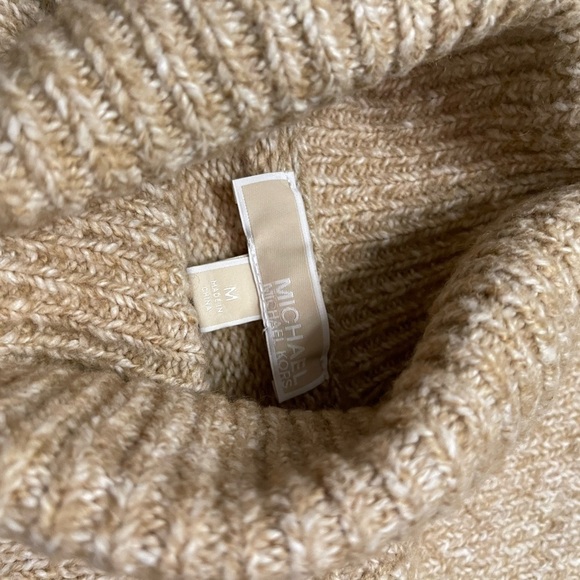 MICHAEL Michael Kors Wool Turtleneck Sweater - M - Picture 3 of 9